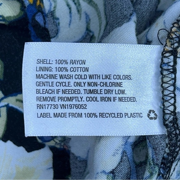 MEDIUM GREEN FLORAL RUFFLE DRESS SLEEVELESS CASUAL LACE UP BACK - Picture 10 of 10